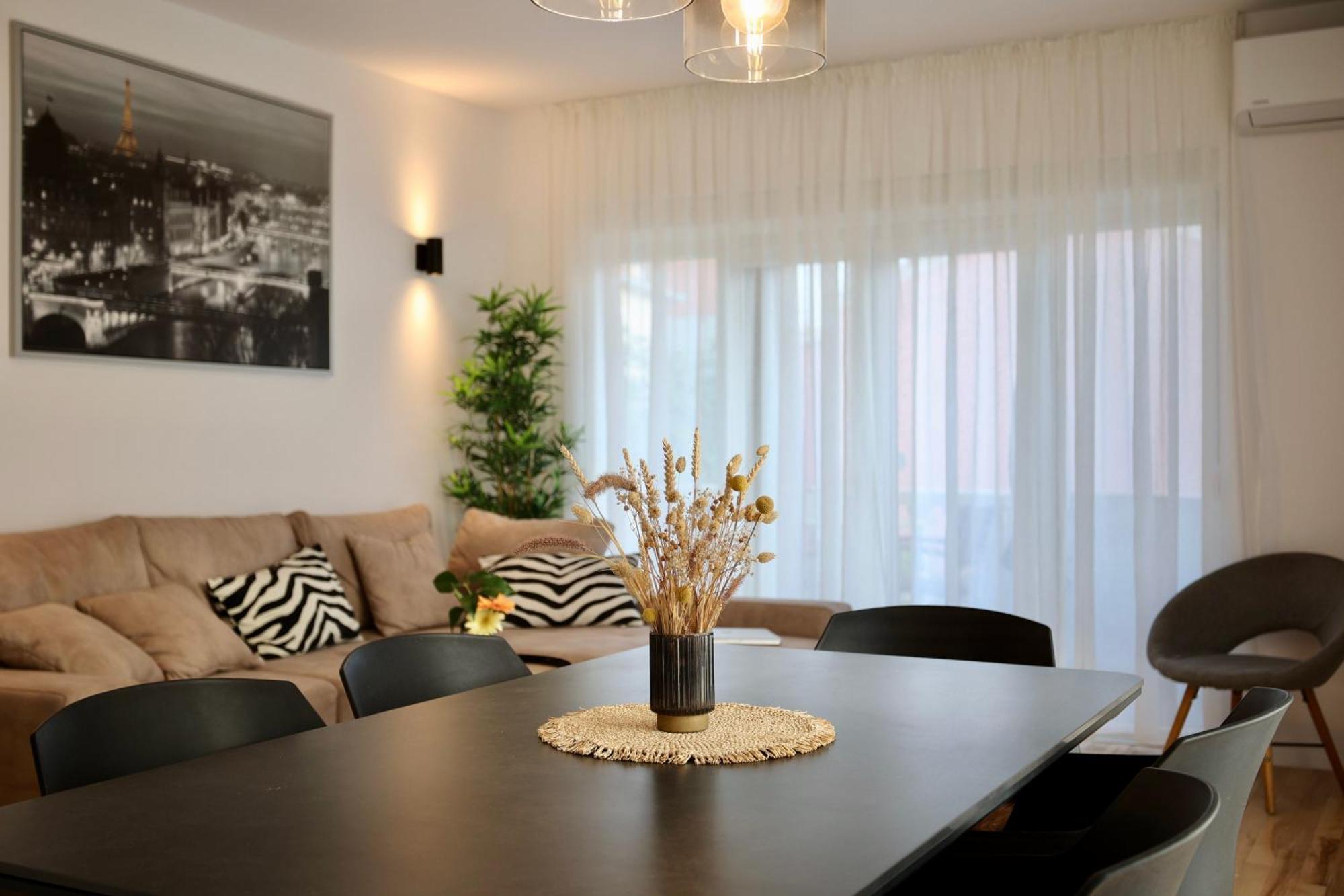 Holiday Home Tia สปลิท ภายนอก รูปภาพ